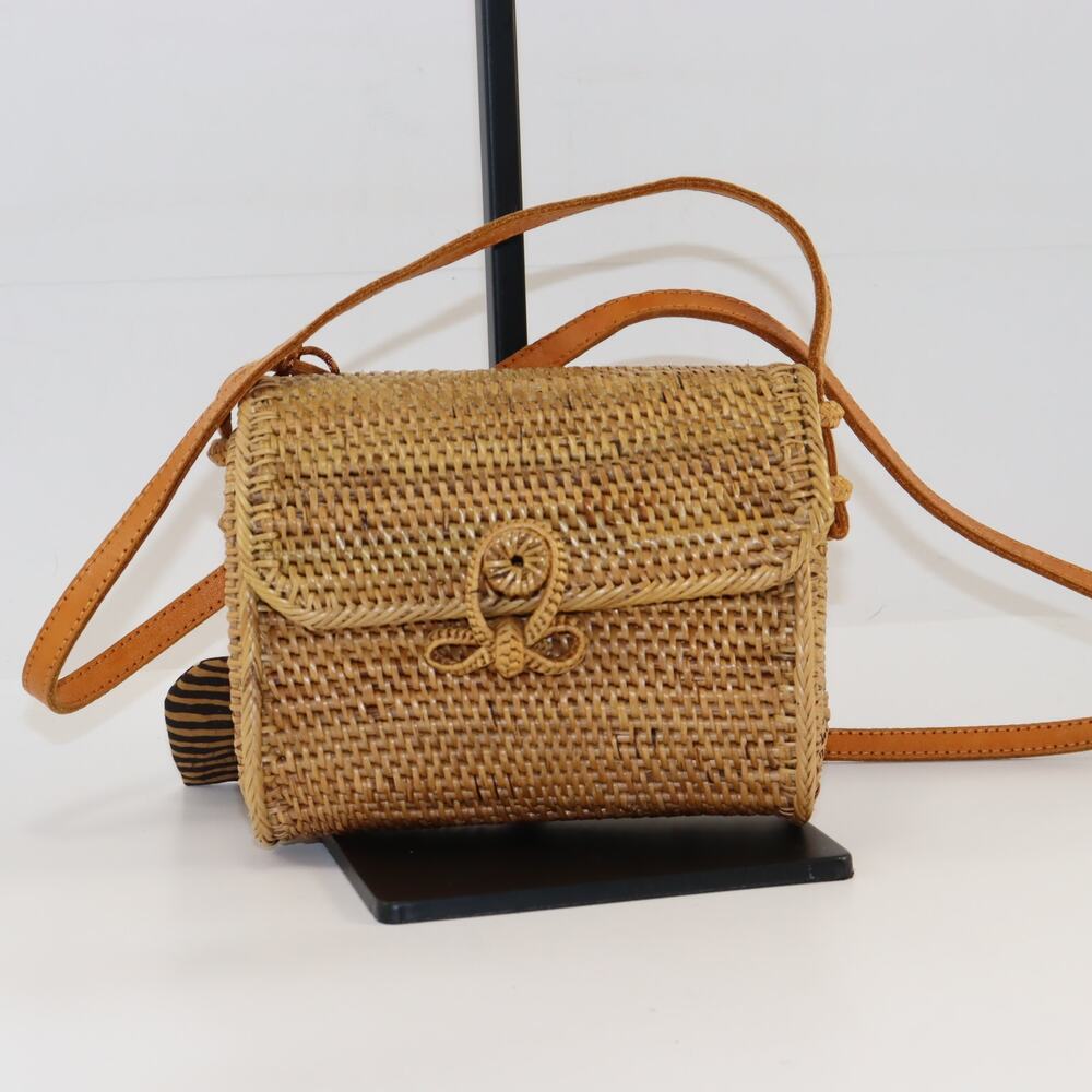 Cantelle Batik Woven Rattan Crossbody‎ Bag Boho Resort Cottagecore
